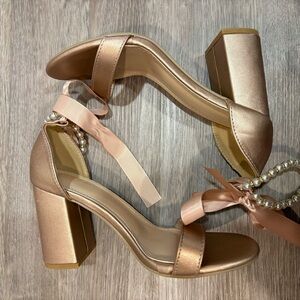 Amazon Prom Wedding Block Heels Pearls Pumps Open Toe Bridal Sandals sz 5.5